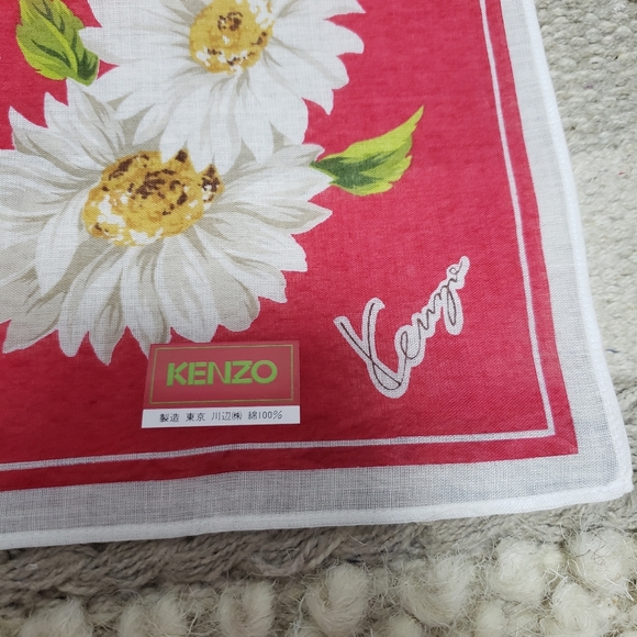 VINTAGE KENZO PARIS White Floral Scarf - Picture 3 of 4